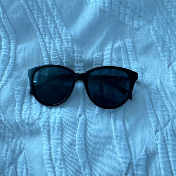 Balmain sunglasses main image 4